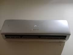 AC 1.5 ton Inverter Changhong Ruba