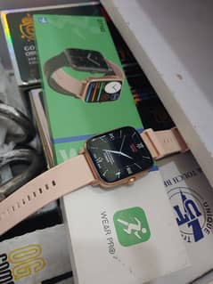 DT102 Always On Bluetooth Calling Smartwatch