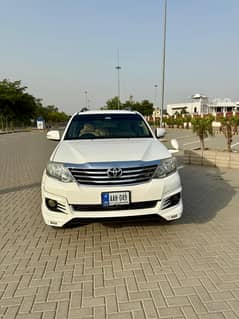 Toyota Fortuner 2016