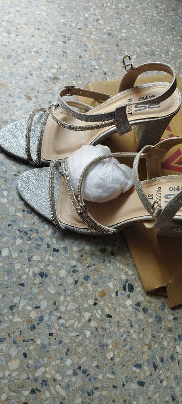 silver heels 2