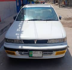 Mitsubishi Galant 2015