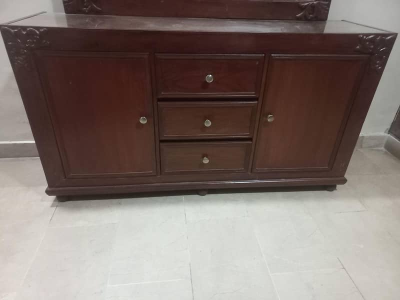Double bed & side tabel 2