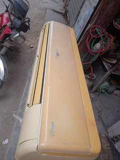 1.5 ton Ac for sale 03077737087