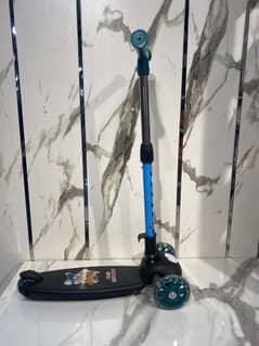 Scooter for Kids Toddlers Scooters 3 Wheels Kick Scooter with PU Flas