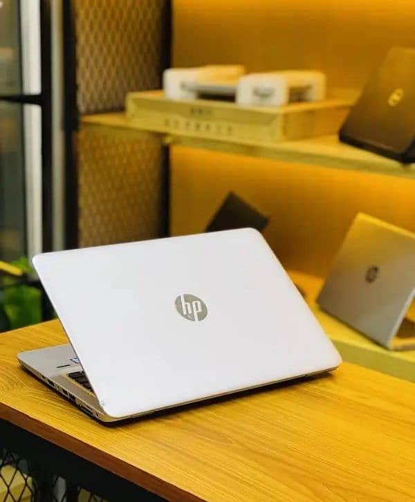Hp G3 TouchScreen Core i5 6th Generation 8GB Ram DDR4 / 256GB SSD 1