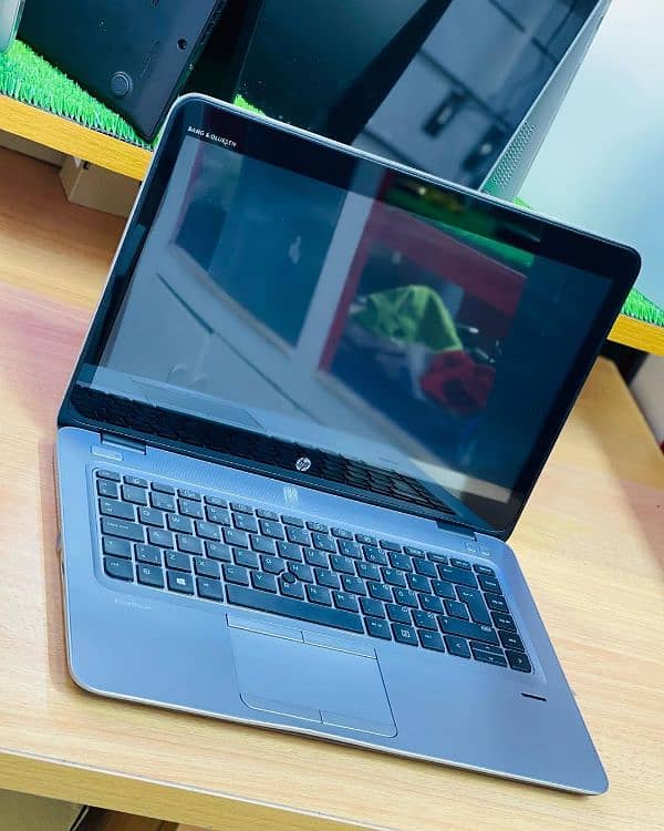 Hp G3 TouchScreen Core i5 6th Generation 8GB Ram DDR4 / 256GB SSD 3