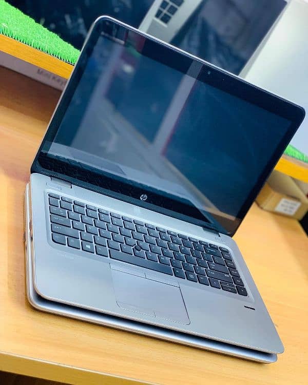 Hp G3 TouchScreen Core i5 6th Generation 8GB Ram DDR4 / 256GB SSD 4
