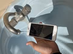 IPHONE 8 plus 64gb PTA approved