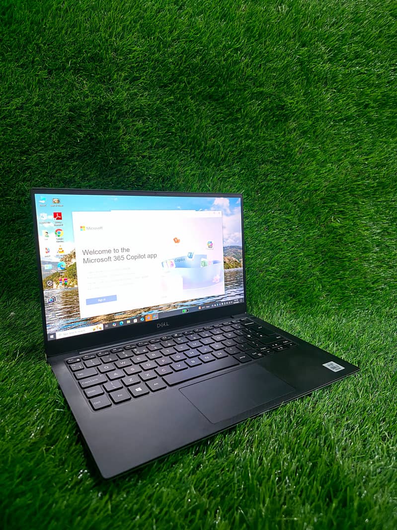 Dell XPS 13 7390  |Intel Core i7-10510u|16GB DDR4 RAM|512GB SSD|13.3" 2