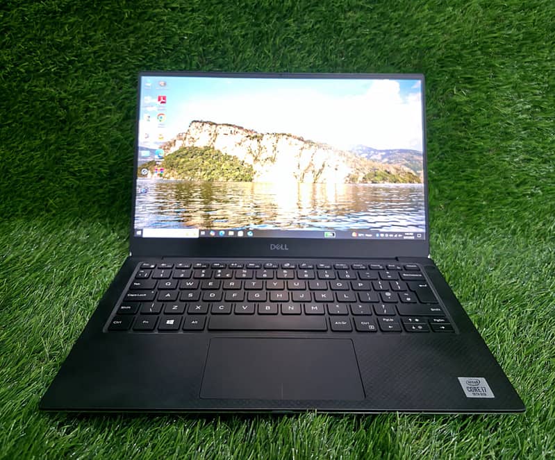 Dell XPS 13 7390  |Intel Core i7-10510u|16GB DDR4 RAM|512GB SSD|13.3" 3