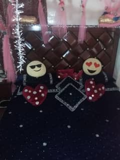 Double bed with 2 side tables and dressing table