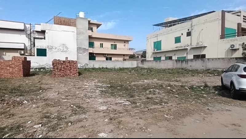 1 Kanal Plot Available In Gulshan E Lahore C Block 0