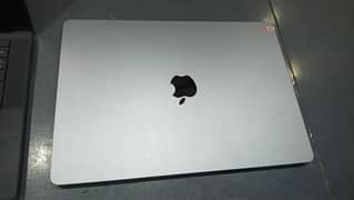 MacBook m2 Air good condition and good battery