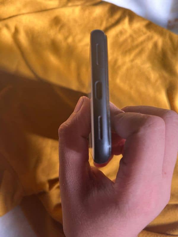 google pixel 10/10 condition 2