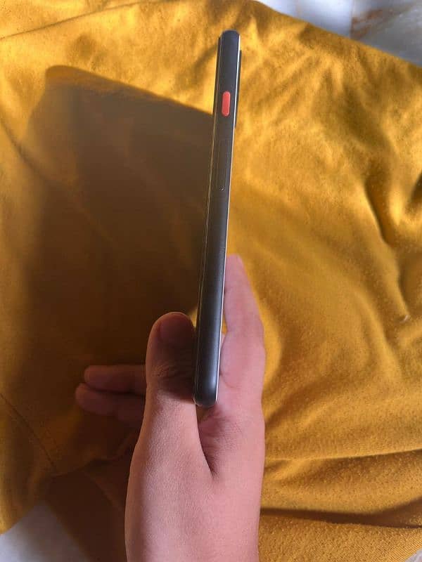 google pixel 10/10 condition 3