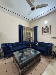 Sofa set
