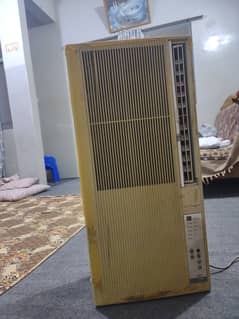Window ac 110 to 220 converted with builtin converter