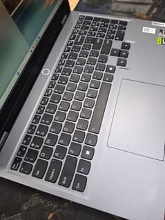 LENOVO  LOQ