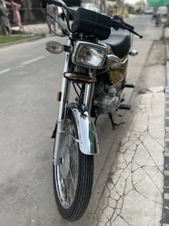 Honda CG 125 self start Gold edition