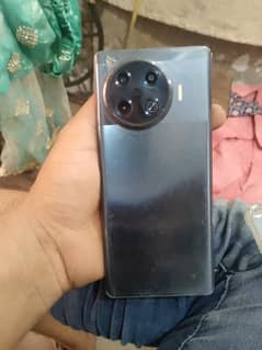 Tecno