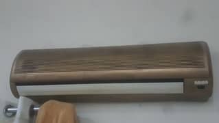 Hair Split AC