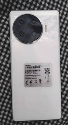 Tecno spark 20 pro +