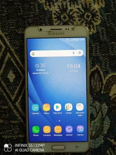 SAMSUNG J7