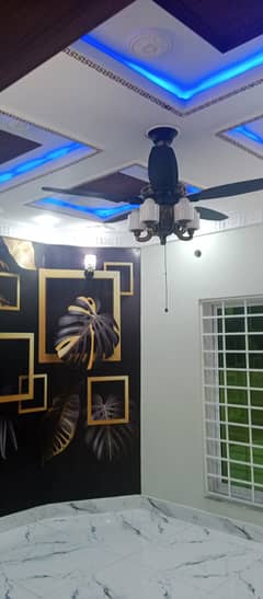 Allama Iqbal Town Pak Block New Corner House