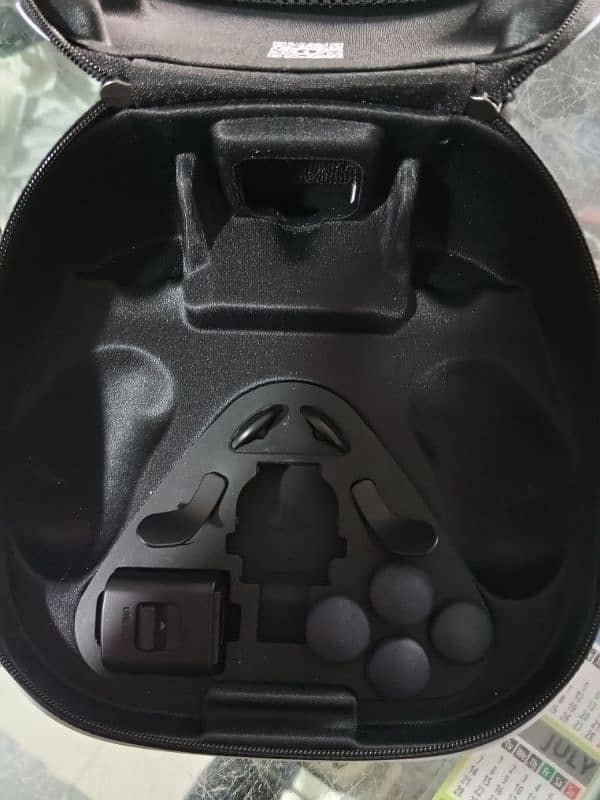 PS5 EDGE CONTROLLER 6
