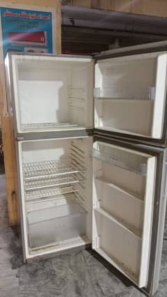 Pell Fridge Medium size | Refrigerators