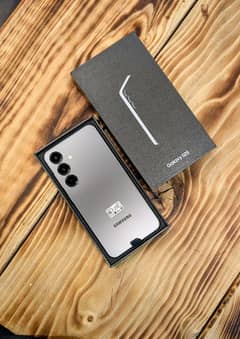 Box Pack S25 128gb Non Active 1 Year Official Warranty.