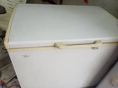 waves deep freezer
