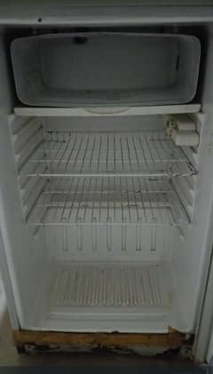 wawes refrigerator 9cft single door urgent sale