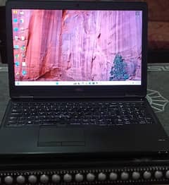 Dell Latitude E5550 full size i5 3rd generation 2GBgraphiccard inbuilt