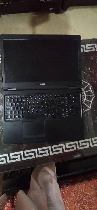 Dell Latitude E5550 full size i5 5th generation 2GBgraphiccard inbuilt 3