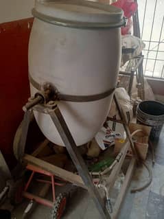 Tea and another Food mixer drum.