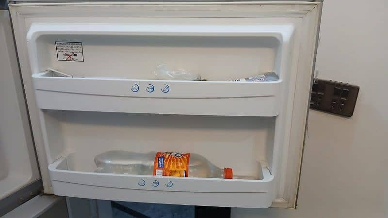 Haier fridge  medium 3