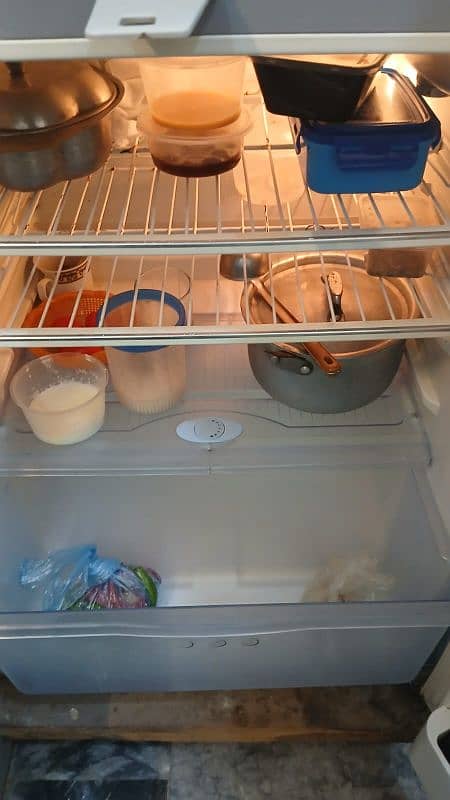 Haier fridge  medium 6