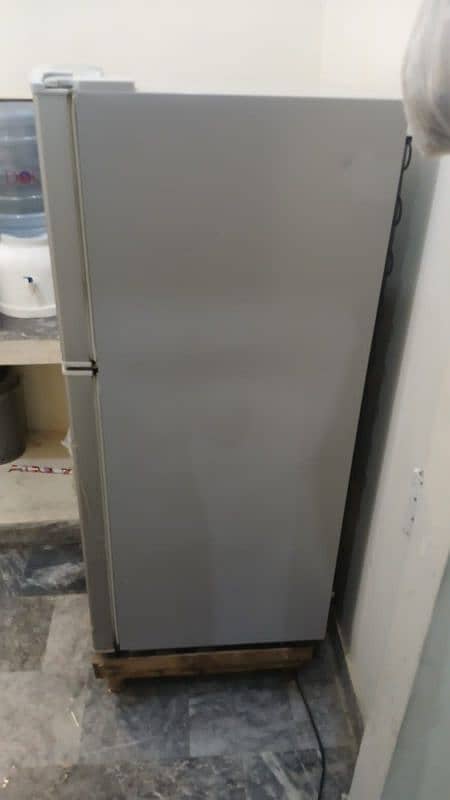 Haier fridge  medium 8