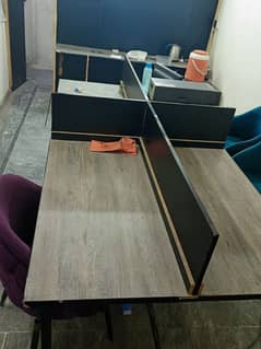 workstation,table