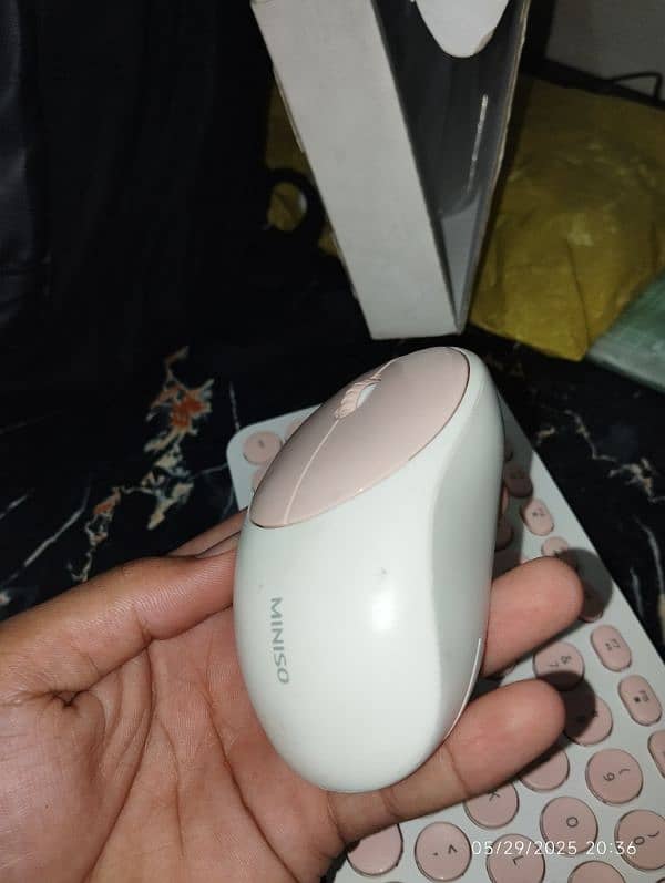 wireless keyboard & mouse 5