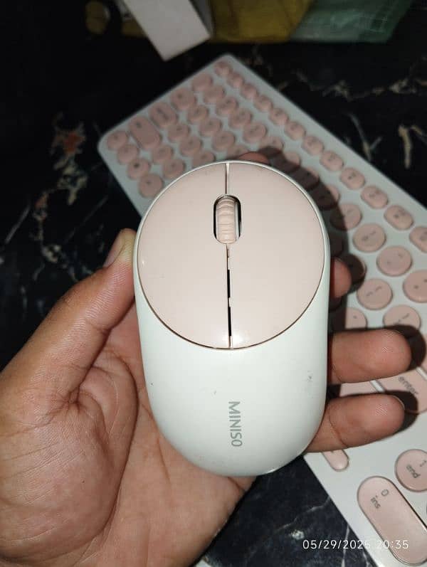 wireless keyboard & mouse 8