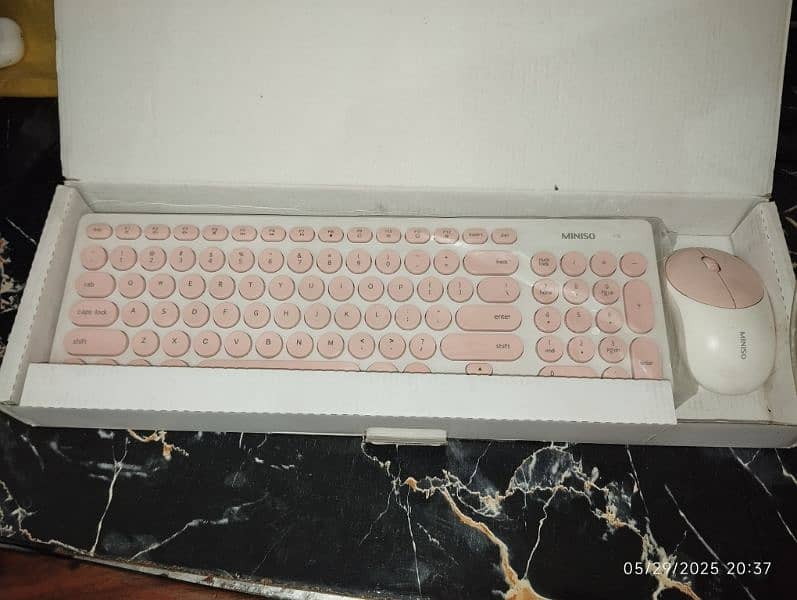 wireless keyboard & mouse 12