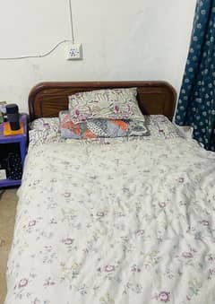 single bed with mattress