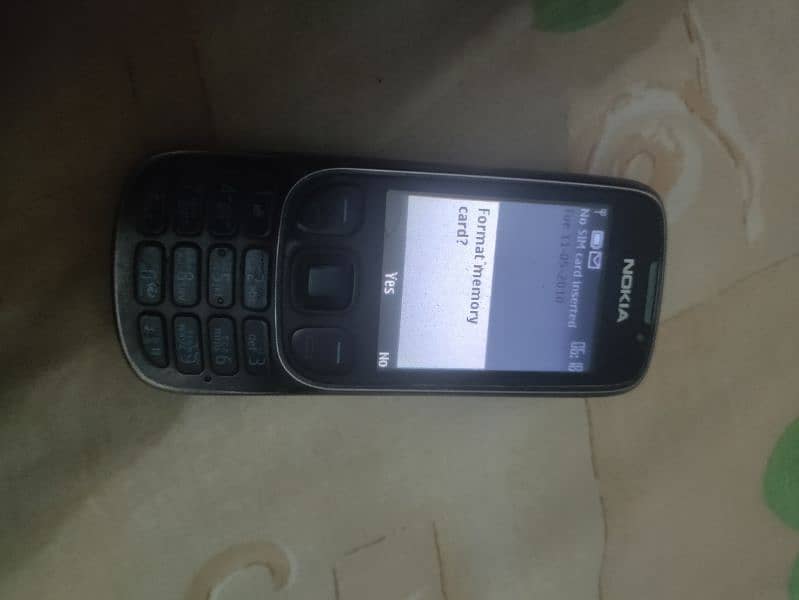 Nokia 6303c made in hungry pda approved all sims working only set 1