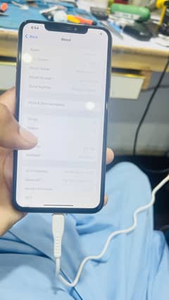 Iphone xs max 10/7.  Panel change battery 76% jb momery 256