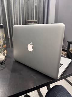 MacBook