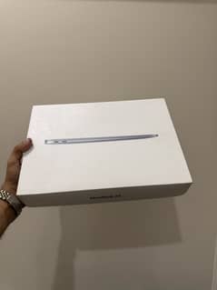 MacBook