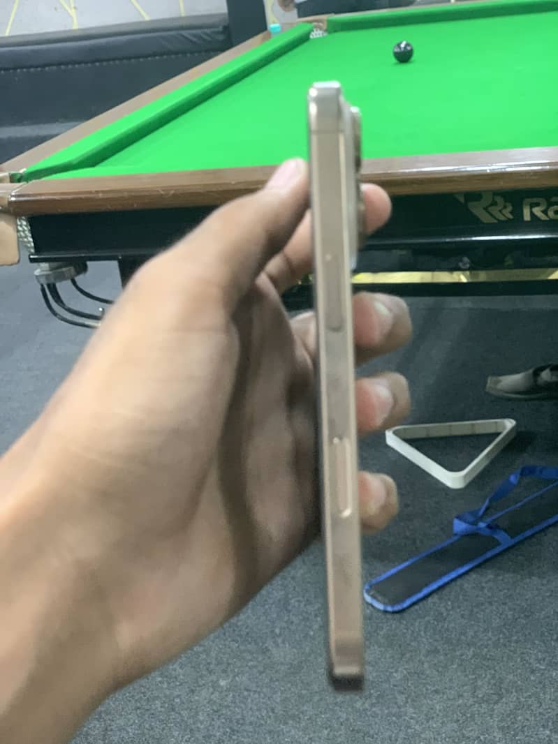 iPhone 16pro with box 2 month use 10/10 condition 2