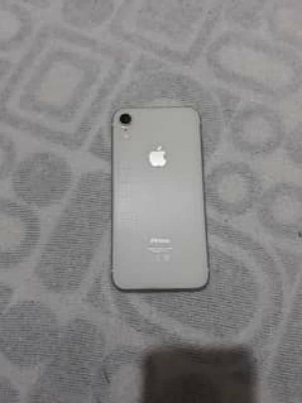 Iphone XR orignal all colors factory sim working and jv both 1